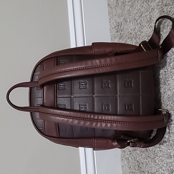 Loungefly x Harry Potter Hogwarts House Crests Pre Pro Sample Mini Backpack - Picture 6 of 12